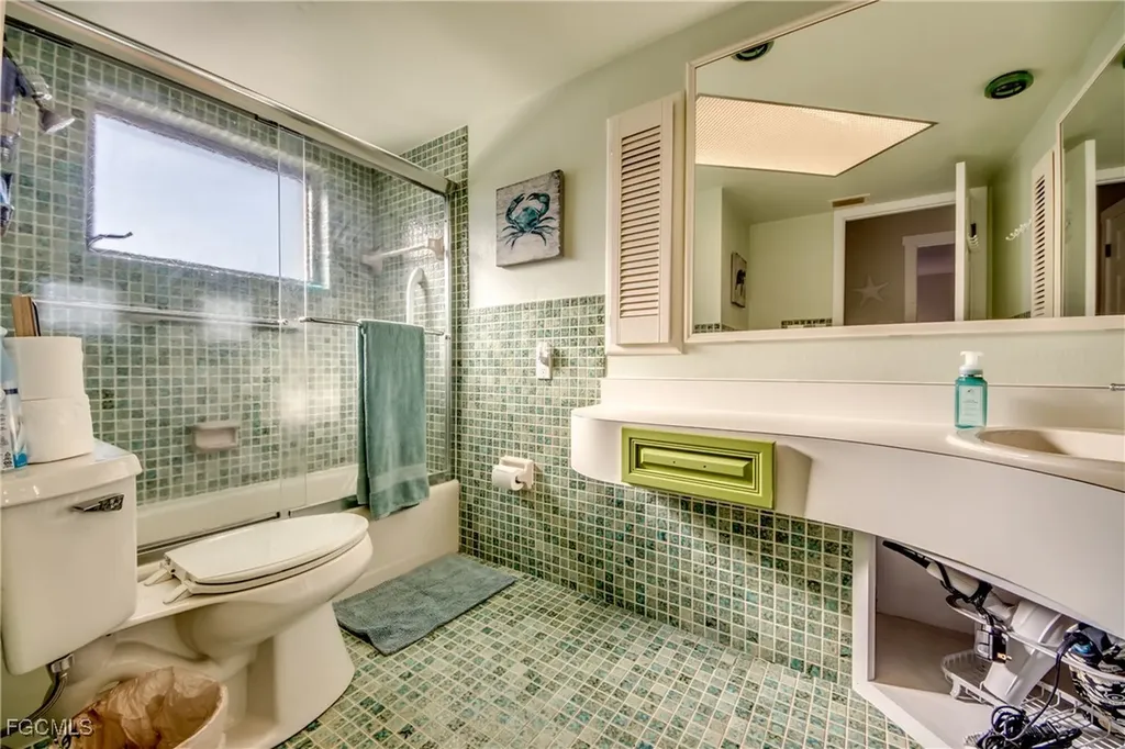 2292 Sapodilla Lane St. James City FL 33956