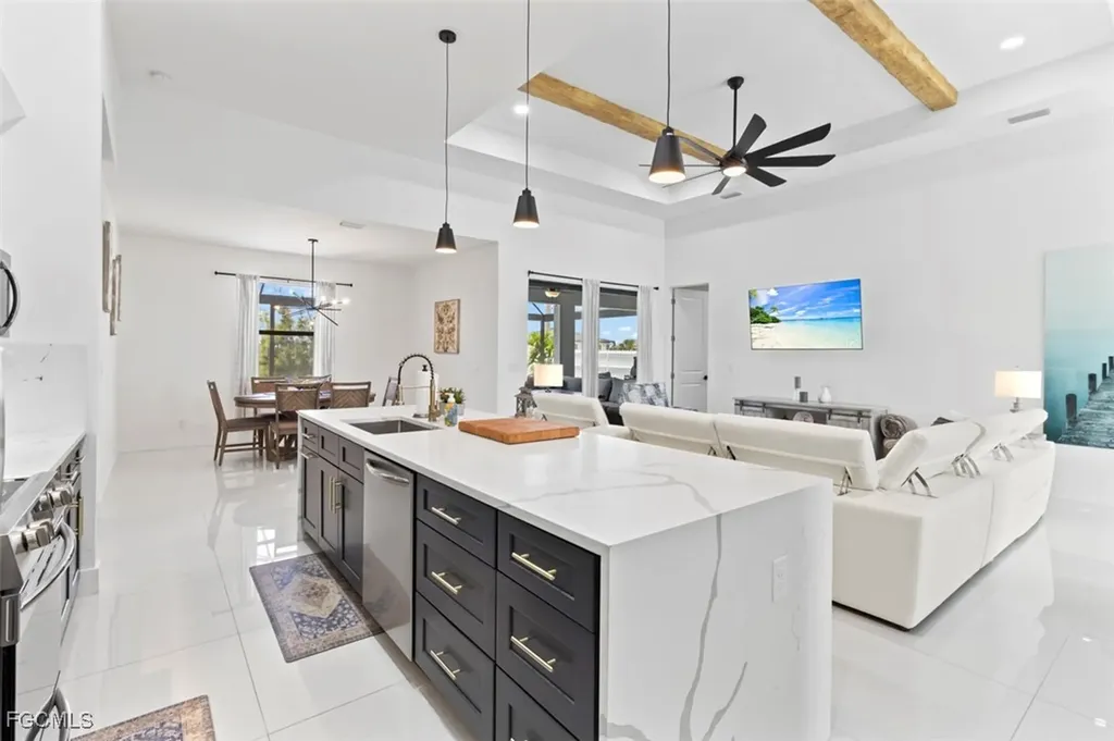 1 NW 8th Terrace Cape Coral FL 33993
