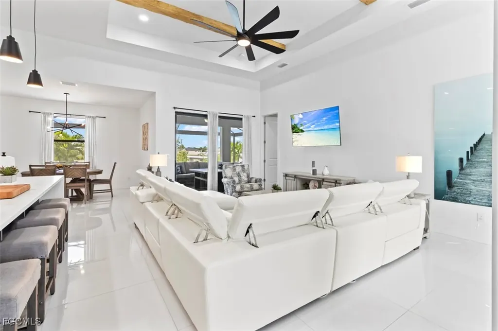 1 NW 8th Terrace Cape Coral FL 33993