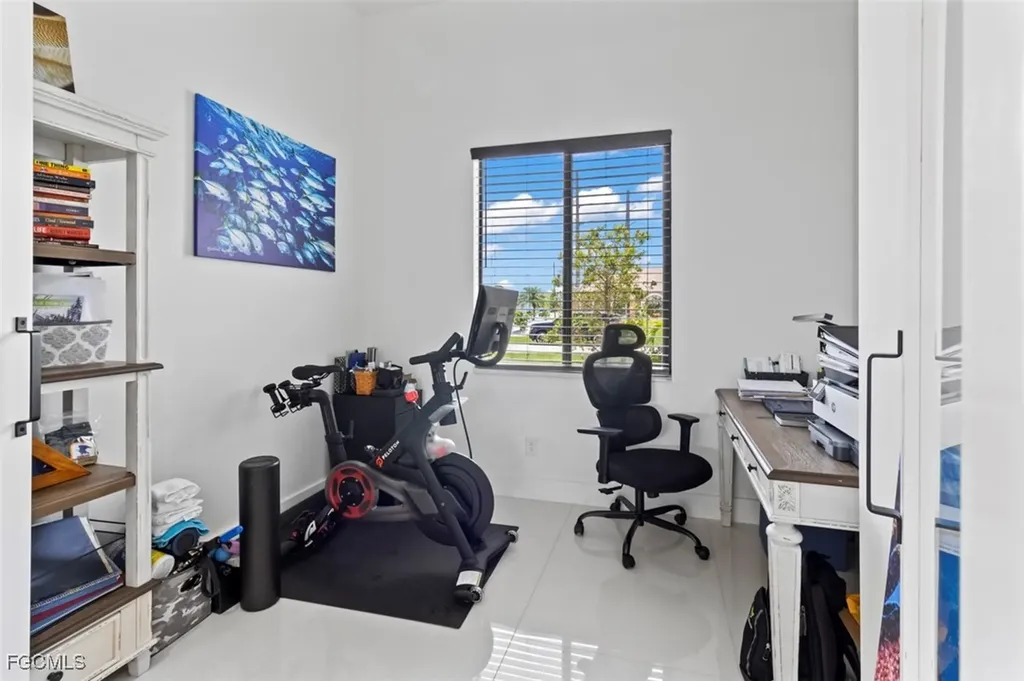 1 NW 8th Terrace Cape Coral FL 33993