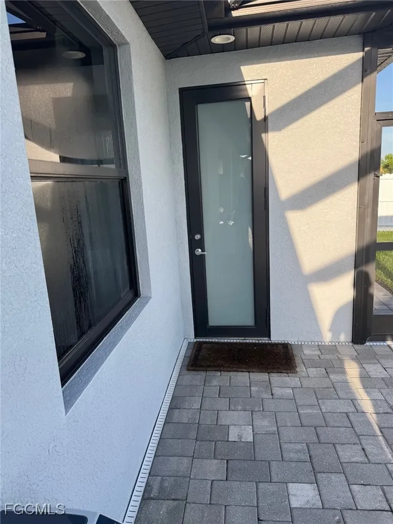 1 NW 8th Terrace Cape Coral FL 33993