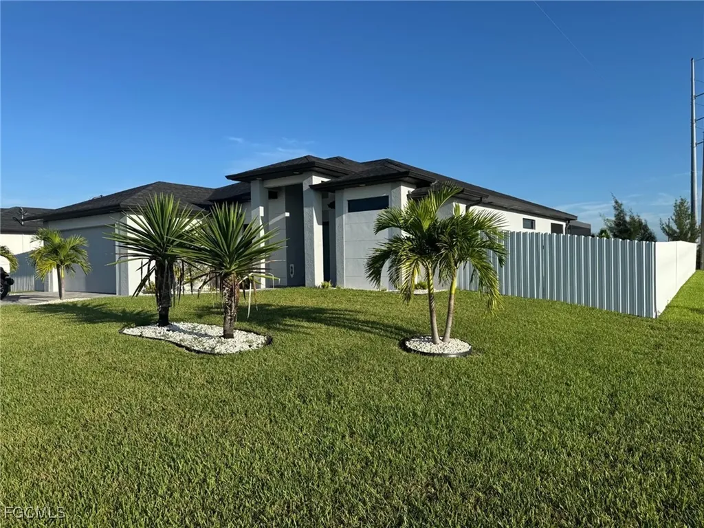 1 NW 8th Terrace Cape Coral FL 33993