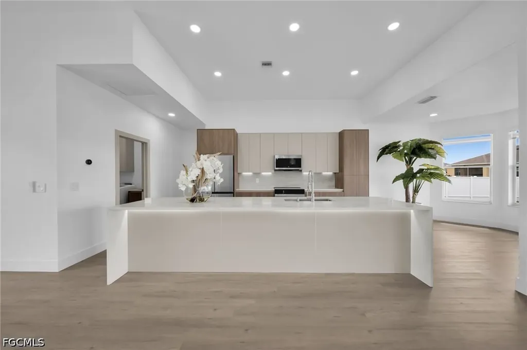 3330 NW 5th Terrace Cape Coral FL 33993