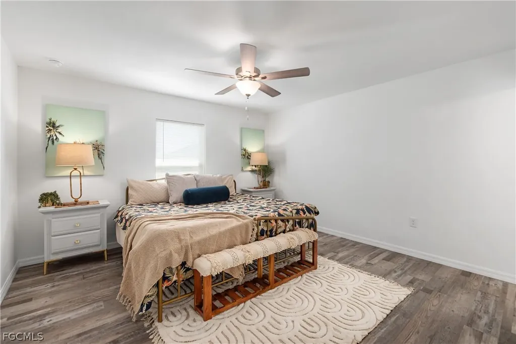 1121 NW 13th Terrace Cape Coral FL 33993