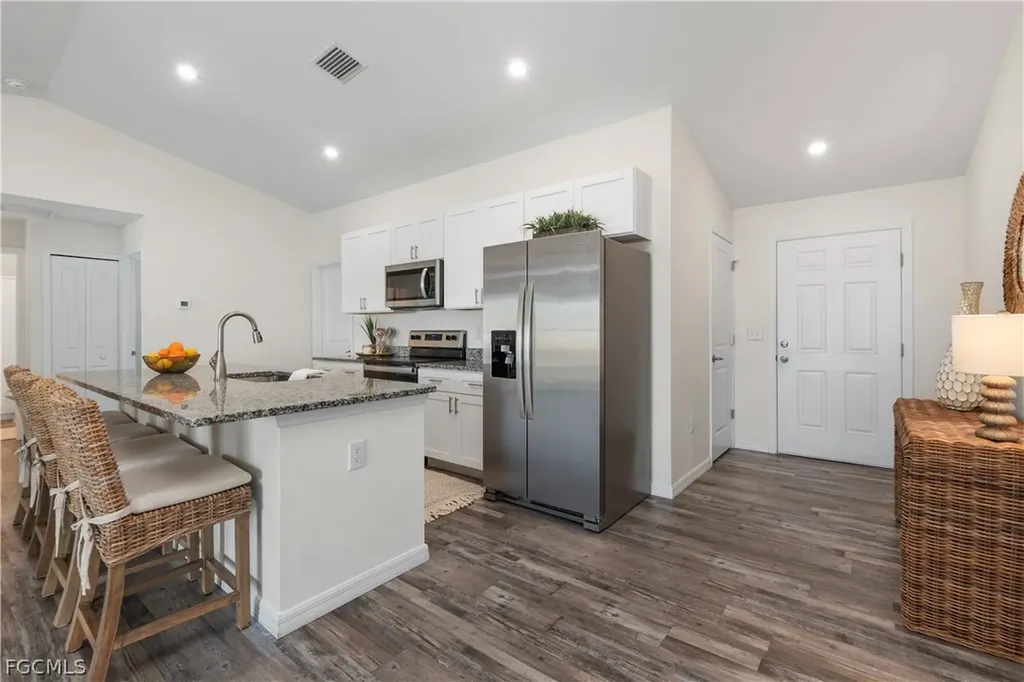 1121 NW 13th Terrace Cape Coral FL 33993