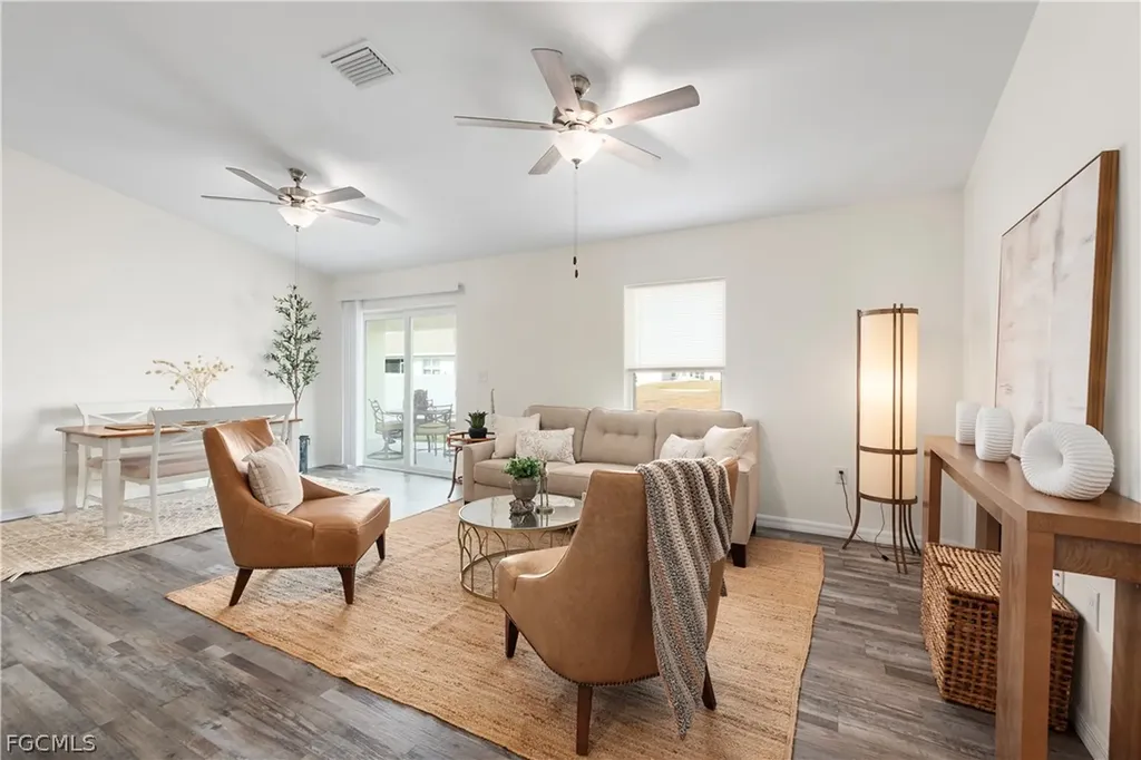 1121 NW 13th Terrace Cape Coral FL 33993