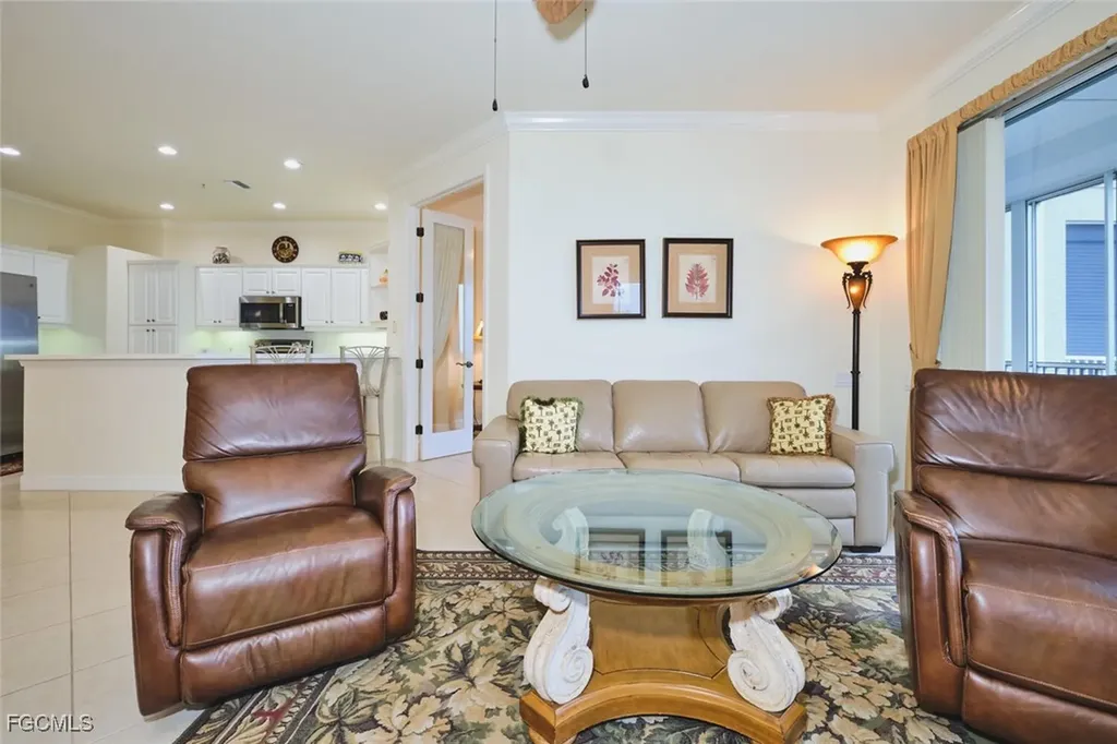 9131 Southmont Cove Fort Myers FL 33908