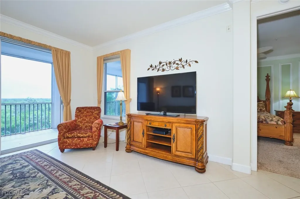 9131 Southmont Cove Fort Myers FL 33908