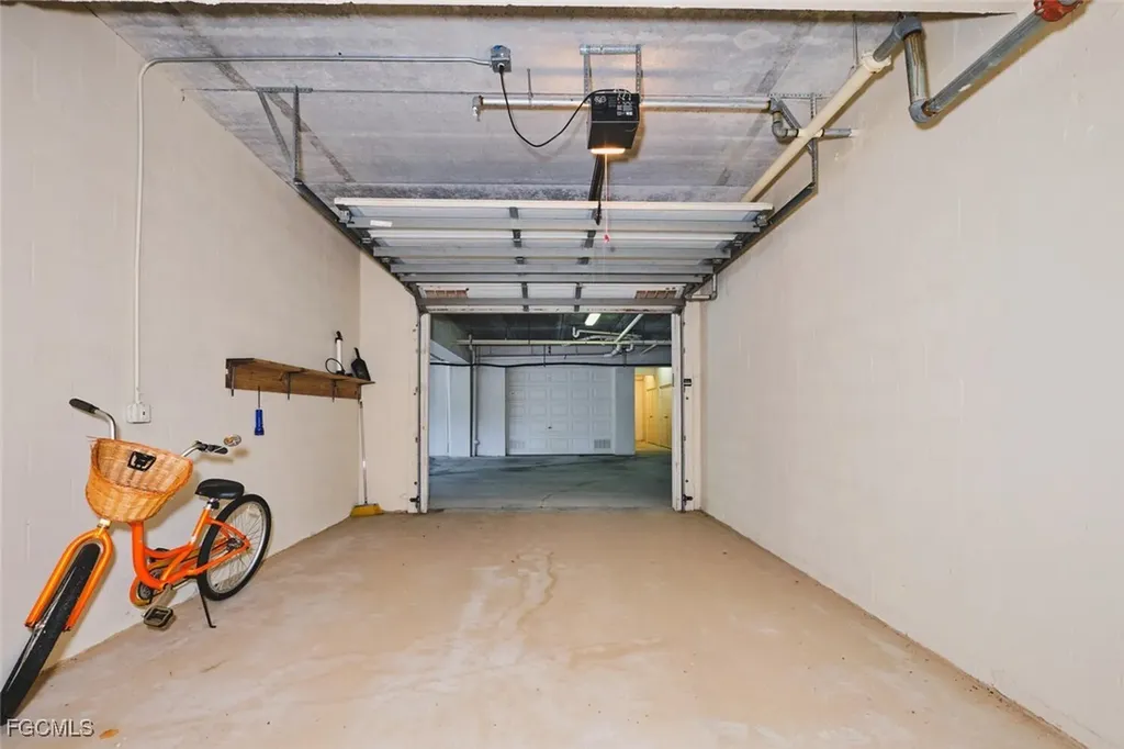 9131 Southmont Cove Fort Myers FL 33908