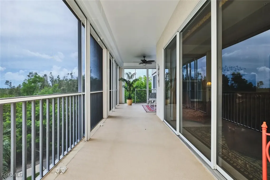 9131 Southmont Cove Fort Myers FL 33908