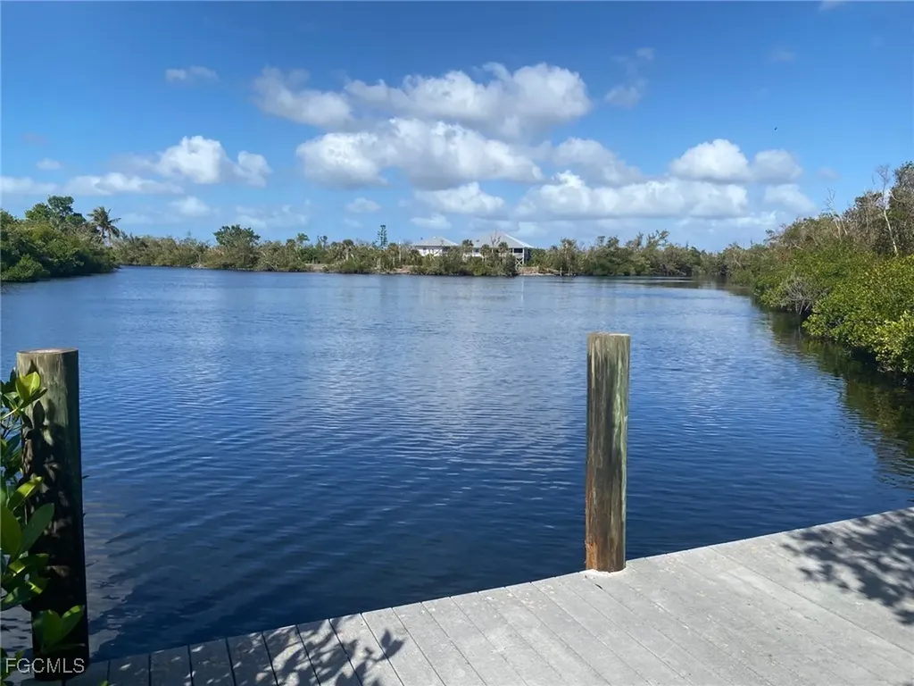 2320 Wooster Lane Sanibel FL 33957