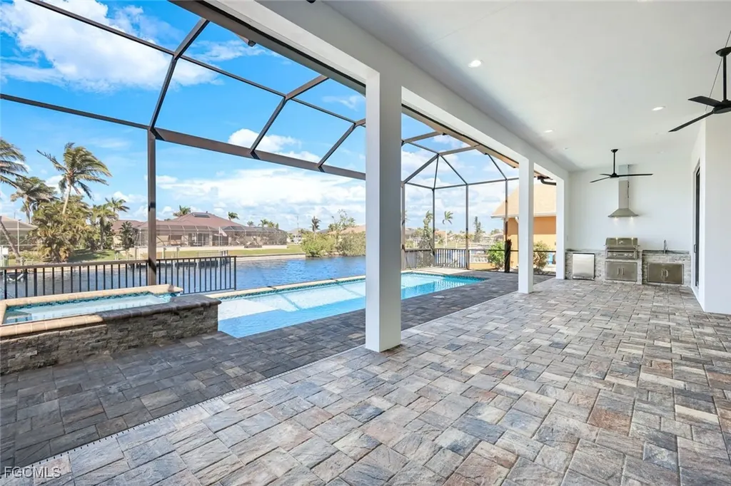 2811 SW 34th Terrace Cape Coral FL 33914