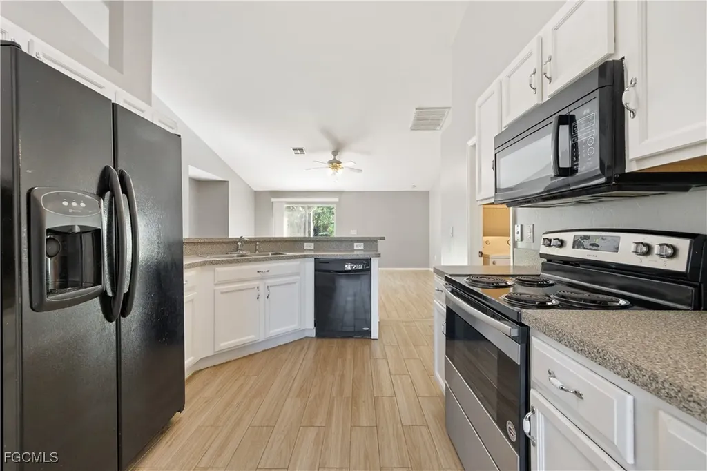 2720 Soaring Hawk Drive Fort Myers FL 33905