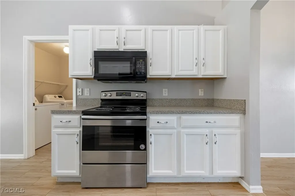 2720 Soaring Hawk Drive Fort Myers FL 33905