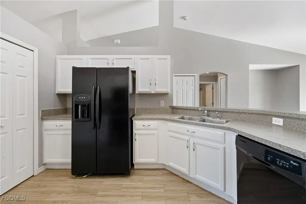 2720 Soaring Hawk Drive Fort Myers FL 33905
