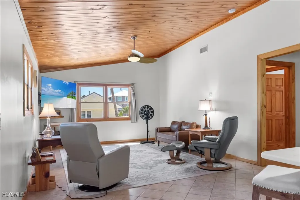 150 Pearl Street Fort Myers Beach FL 33931