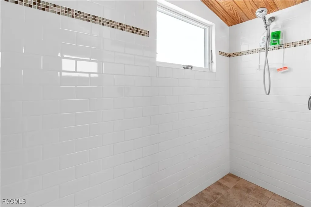 150 Pearl Street Fort Myers Beach FL 33931