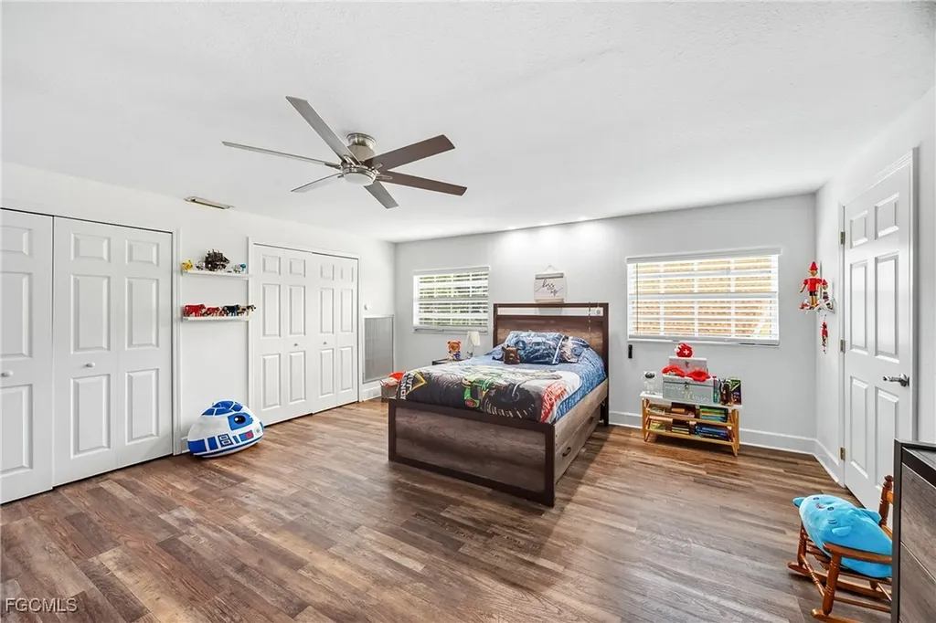 7171 Penzance Boulevard Fort Myers FL 33966