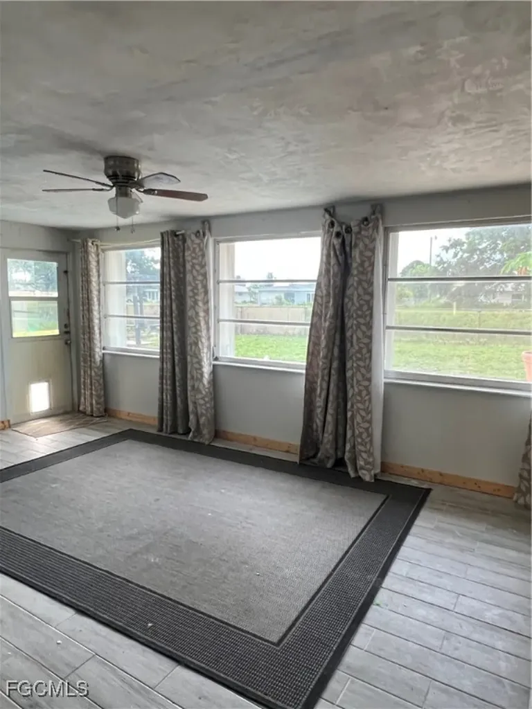 1543 Medford Place Lehigh Acres FL 33936