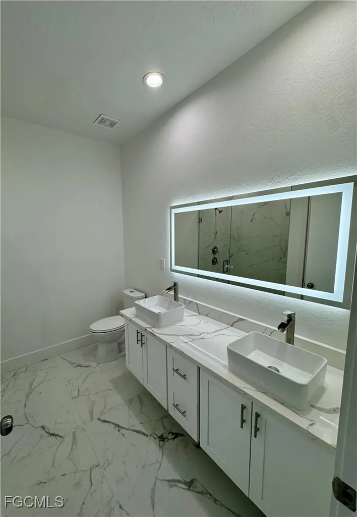 7029 Palpano Circle Labelle FL 33935
