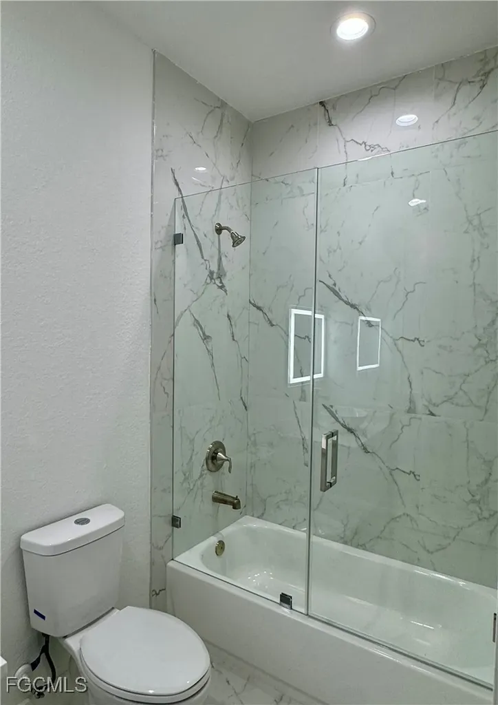 7029 Palpano Circle Labelle FL 33935