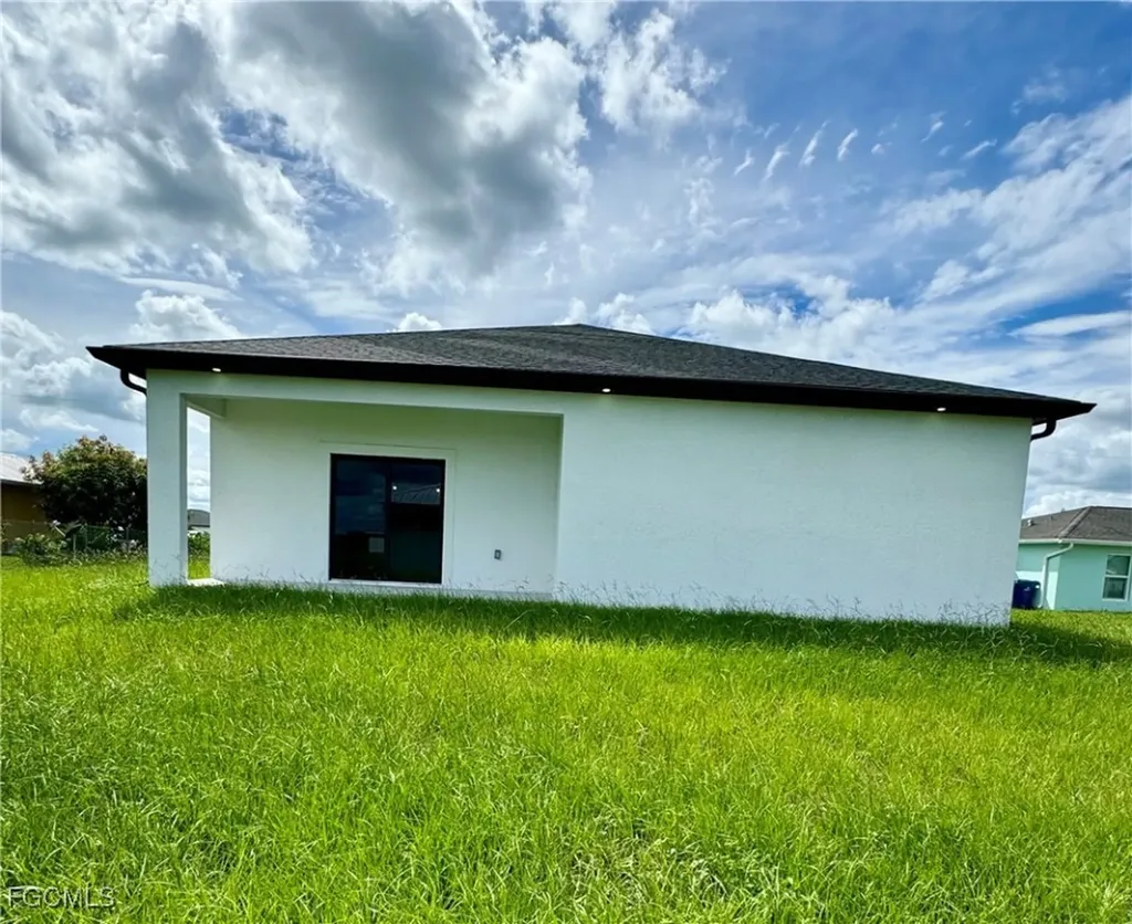 7029 Palpano Circle Labelle FL 33935