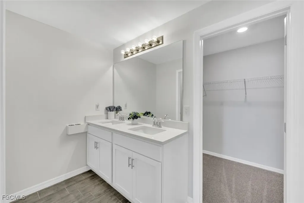 1314 SW 35th Terrace Cape Coral FL 33914