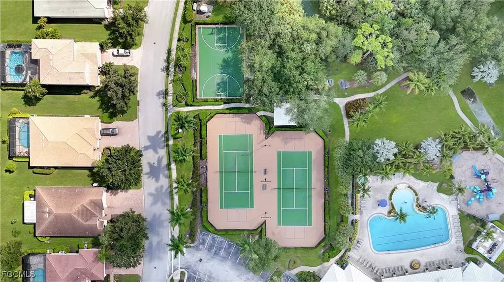 3180 Sea Trawler Bend North Fort Myers FL 33903