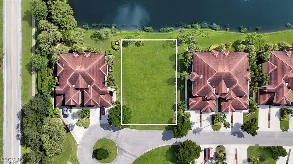 3180 Sea Trawler Bend North Fort Myers FL 33903