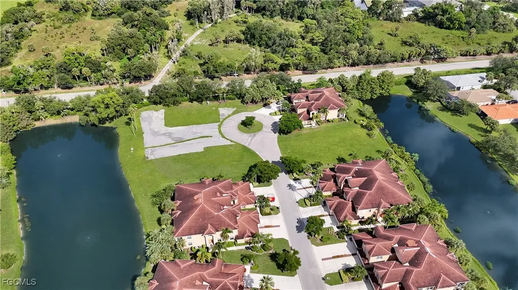 3180 Sea Trawler Bend North Fort Myers FL 33903
