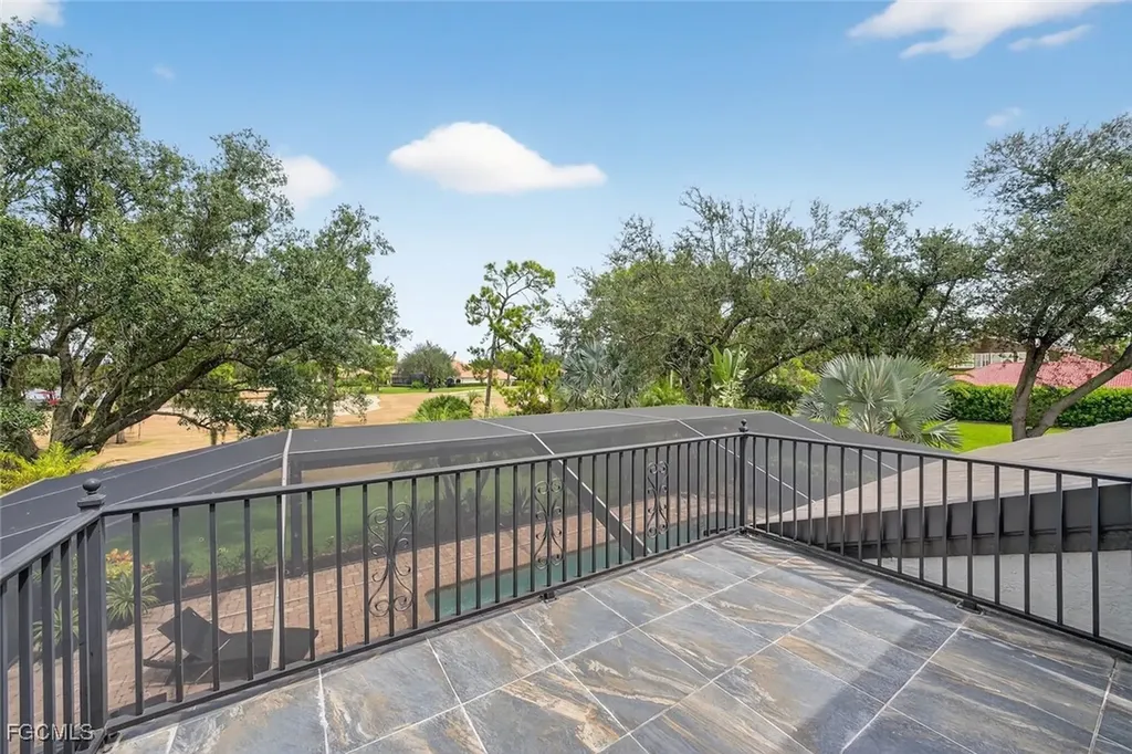 15332 Fiddlesticks Boulevard Fort Myers FL 33912