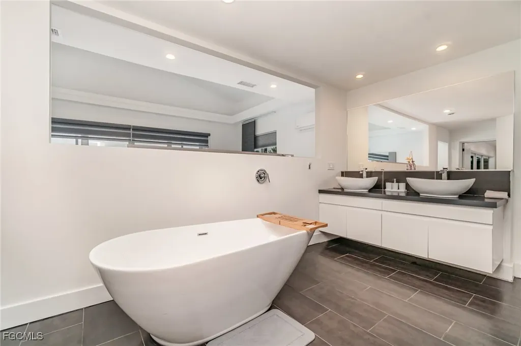 5306 Cortez Court Cape Coral FL 33904