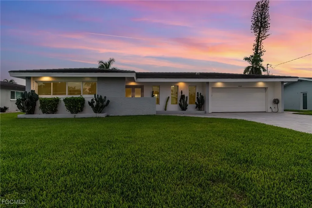 5306 Cortez Court Cape Coral FL 33904