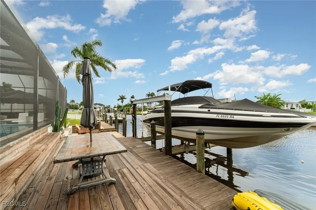 5306 Cortez Court Cape Coral FL 33904