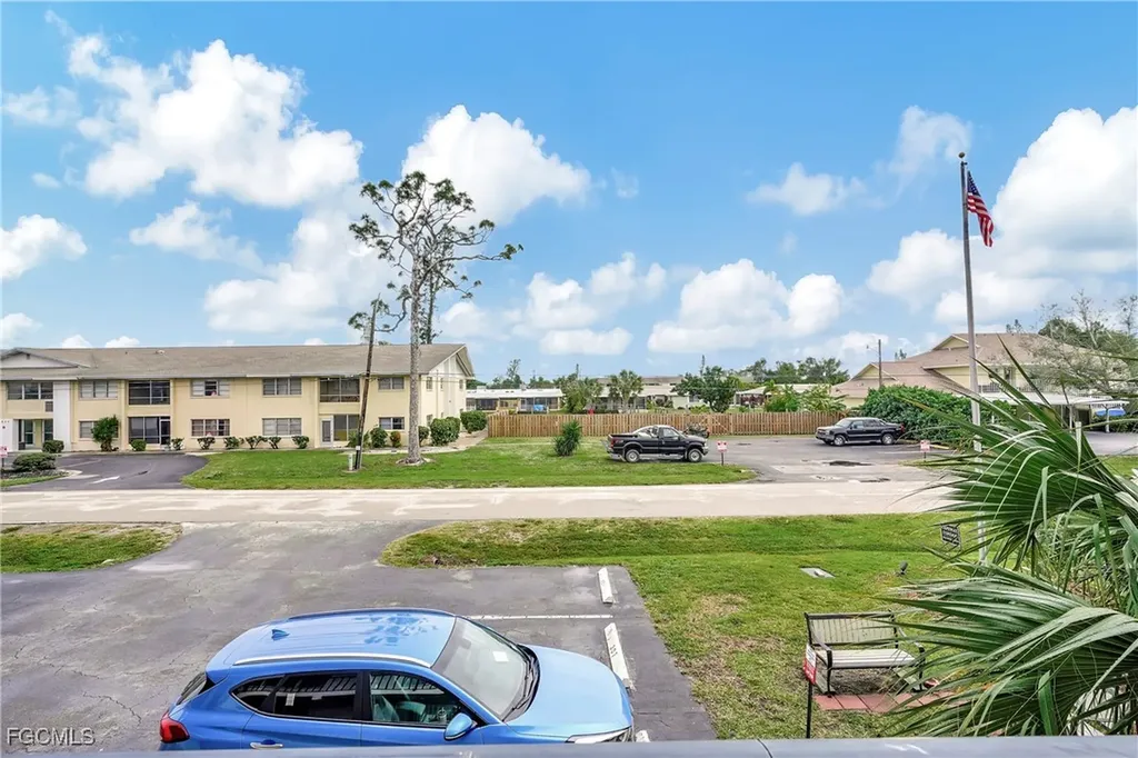 4906 Victoria Drive Cape Coral FL 33904