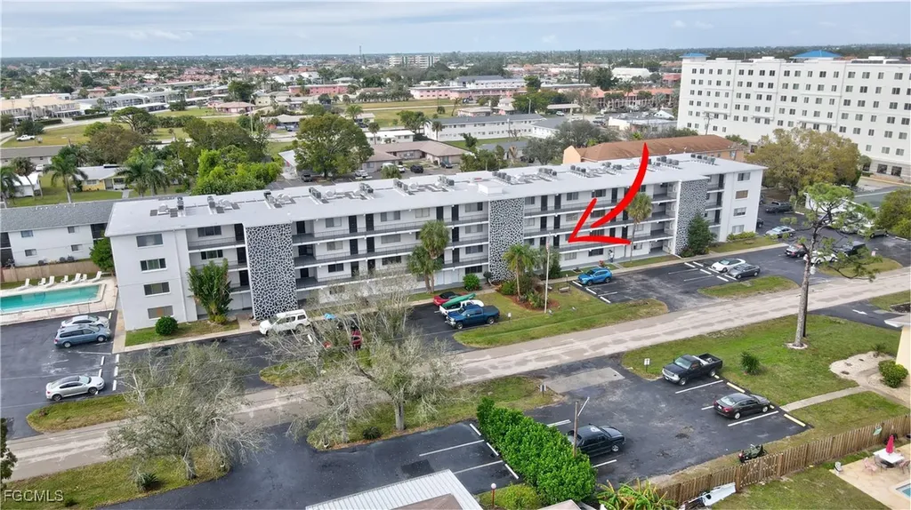 4906 Victoria Drive Cape Coral FL 33904