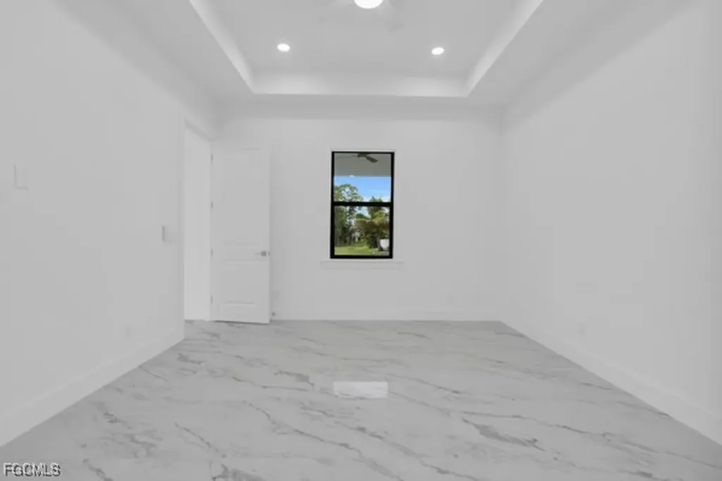 3823 Heyburn Street Fort Myers FL 33905