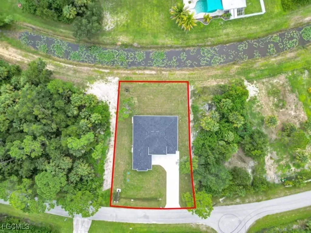 3823 Heyburn Street Fort Myers FL 33905