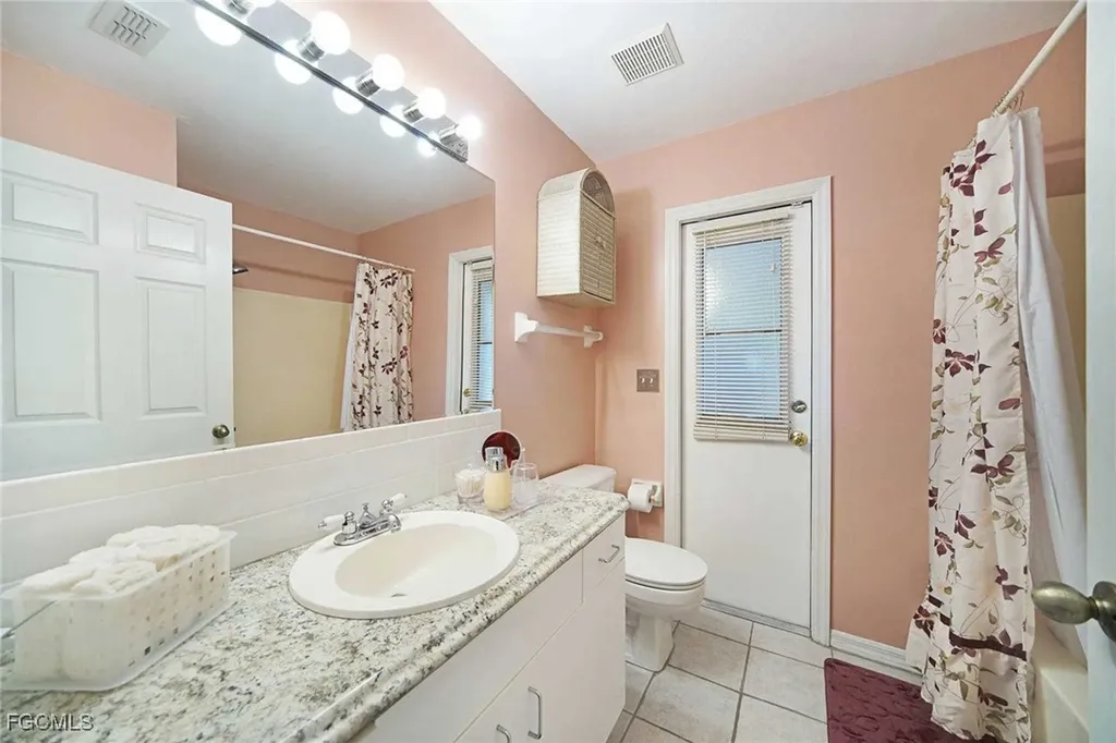 3832 SW 20th Avenue Cape Coral FL 33914