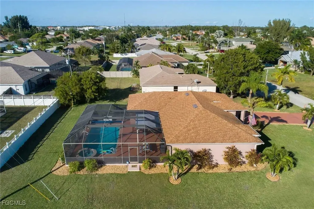 3832 SW 20th Avenue Cape Coral FL 33914