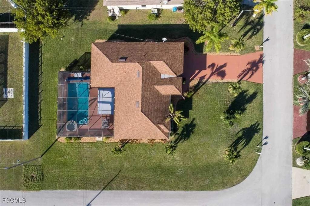 3832 SW 20th Avenue Cape Coral FL 33914