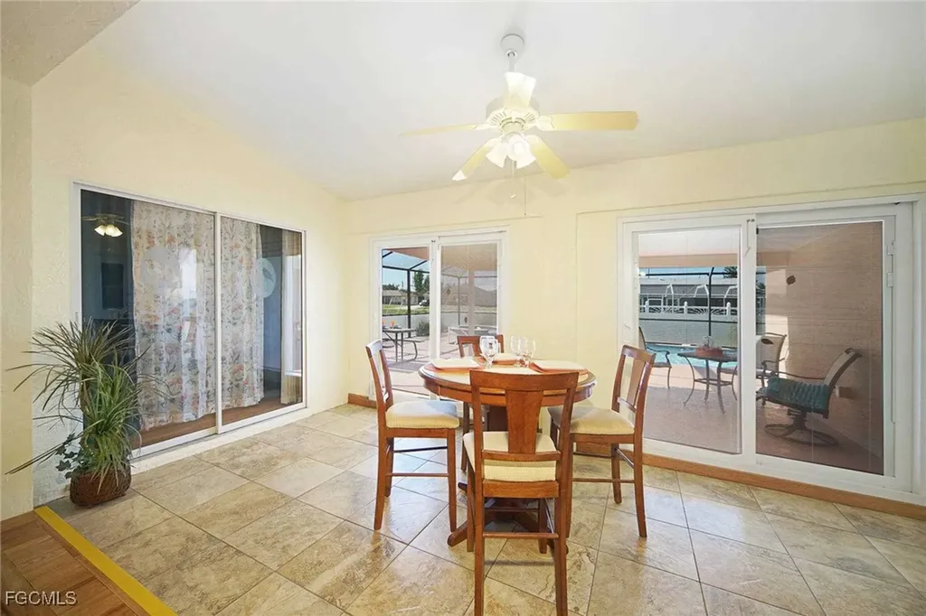 3832 SW 20th Avenue Cape Coral FL 33914