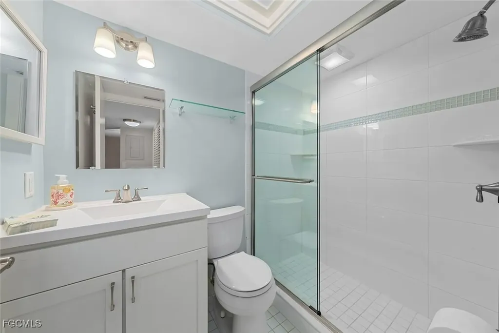 1919 Olde Middle Gulf Drive Sanibel FL 33957