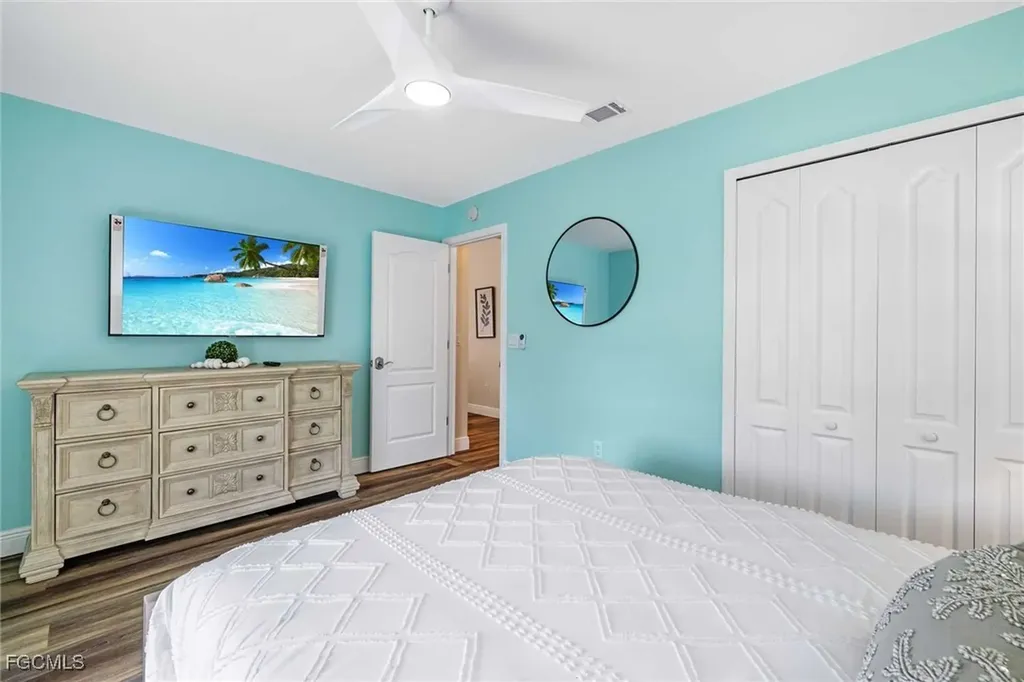 2307 SW 40th Street Cape Coral FL 33914