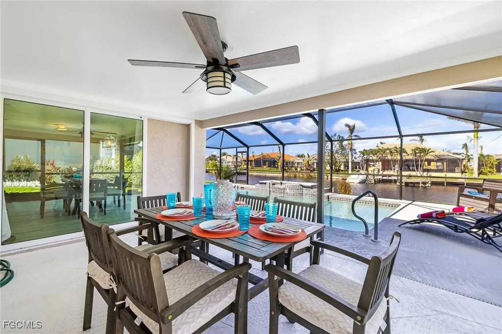 2307 SW 40th Street Cape Coral FL 33914