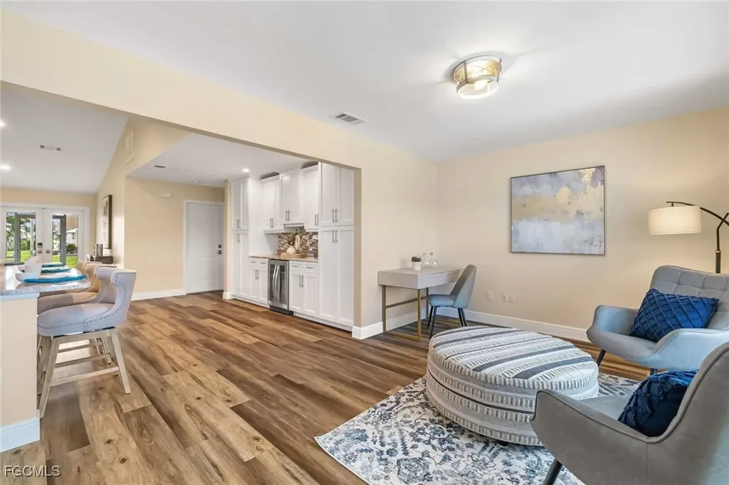 2307 SW 40th Street Cape Coral FL 33914