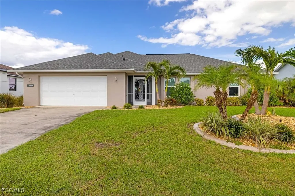 2307 SW 40th Street Cape Coral FL 33914