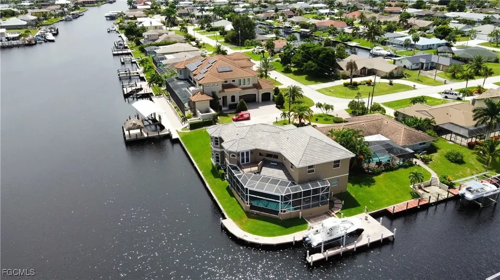 2123 SE 25th Lane Cape Coral FL 33904