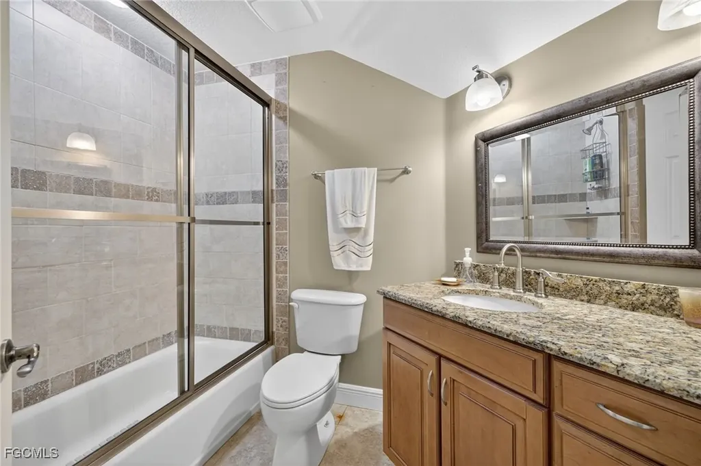 2123 SE 25th Lane Cape Coral FL 33904