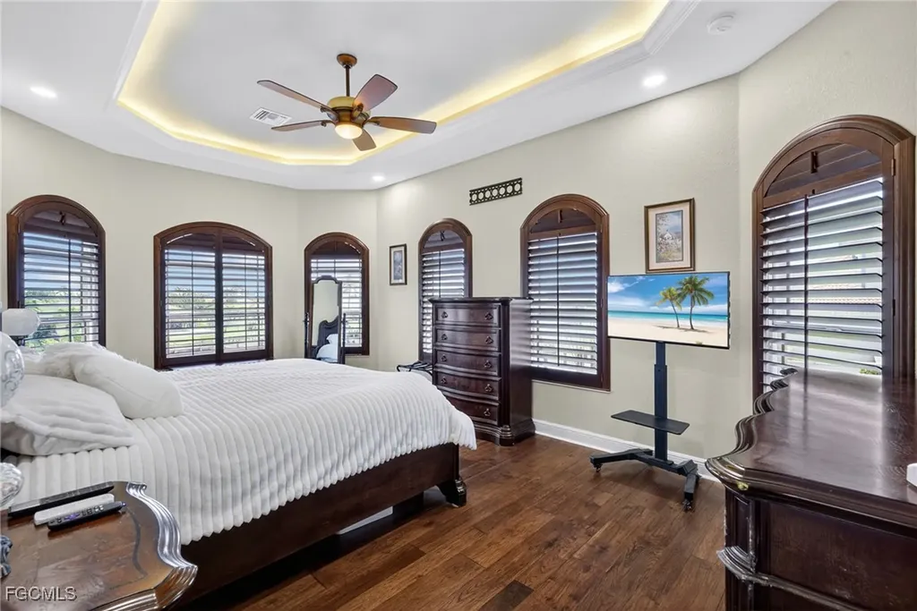 2123 SE 25th Lane Cape Coral FL 33904